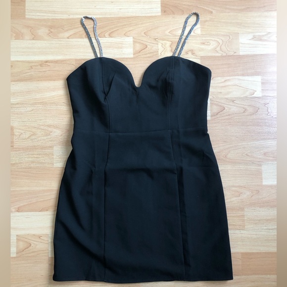 Rhinestone straps dress - Picture 7 of 8